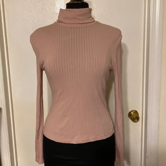 Women turtleneck sweater size L from SHEIN - Picture 1 of 4